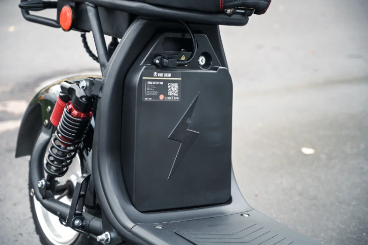 Электроскутер WHITE SIBERIA PRO 2500W в Самаре