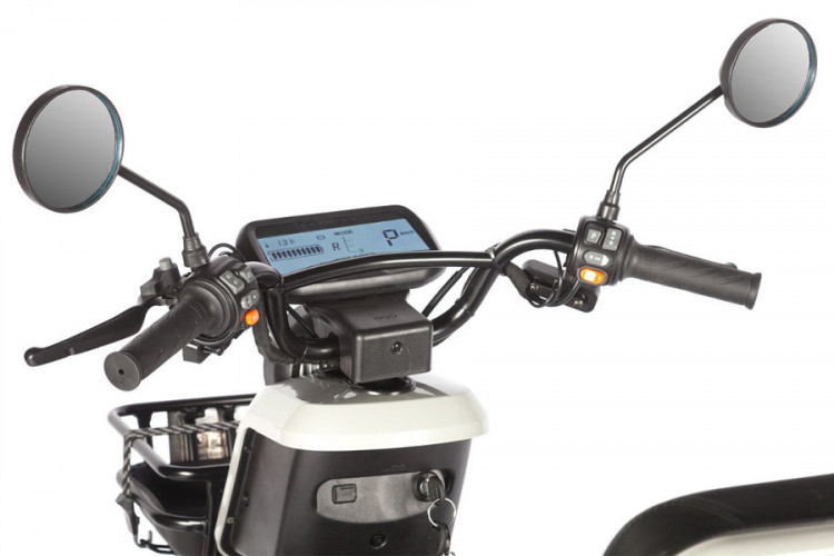 Пассажирский электротрицикл Wanshida LC300 в Самаре