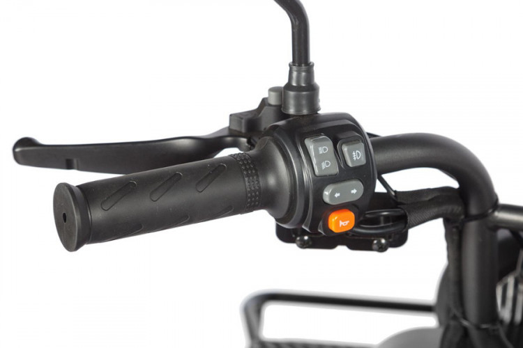 Пассажирский электротрицикл Wanshida LC300 в Самаре