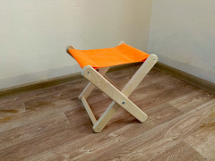 Табурет складной деревянный