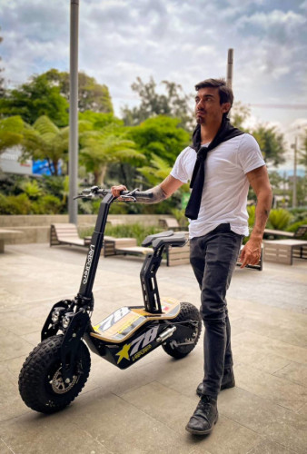 Электросамокат VeloCifero MAD 2000W в Самаре